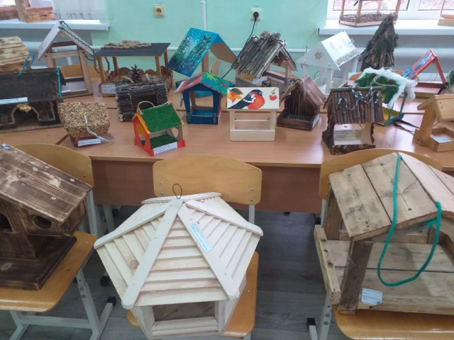 Покормите птиц!